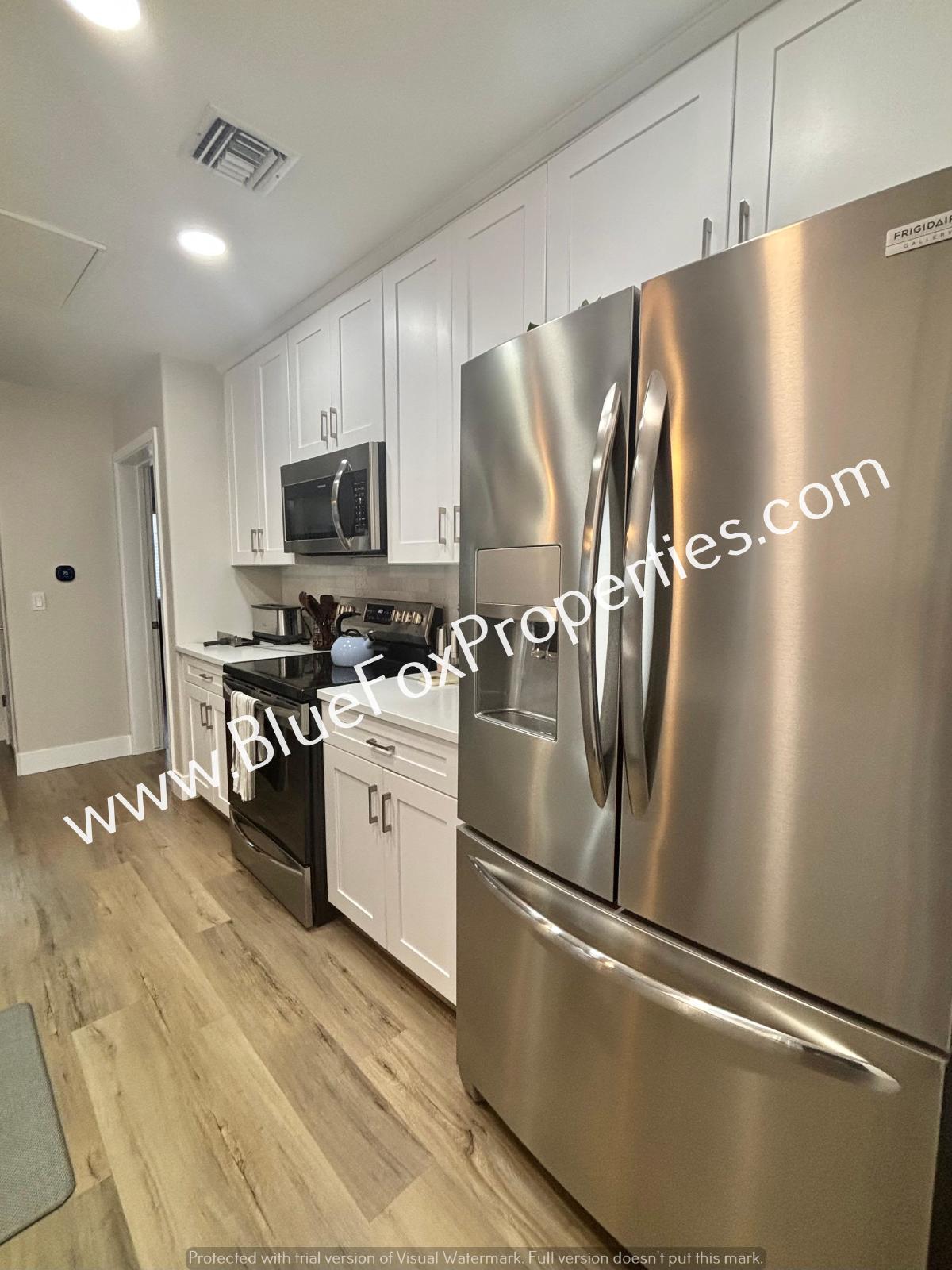 2036 E River Rd Unit 200 property image