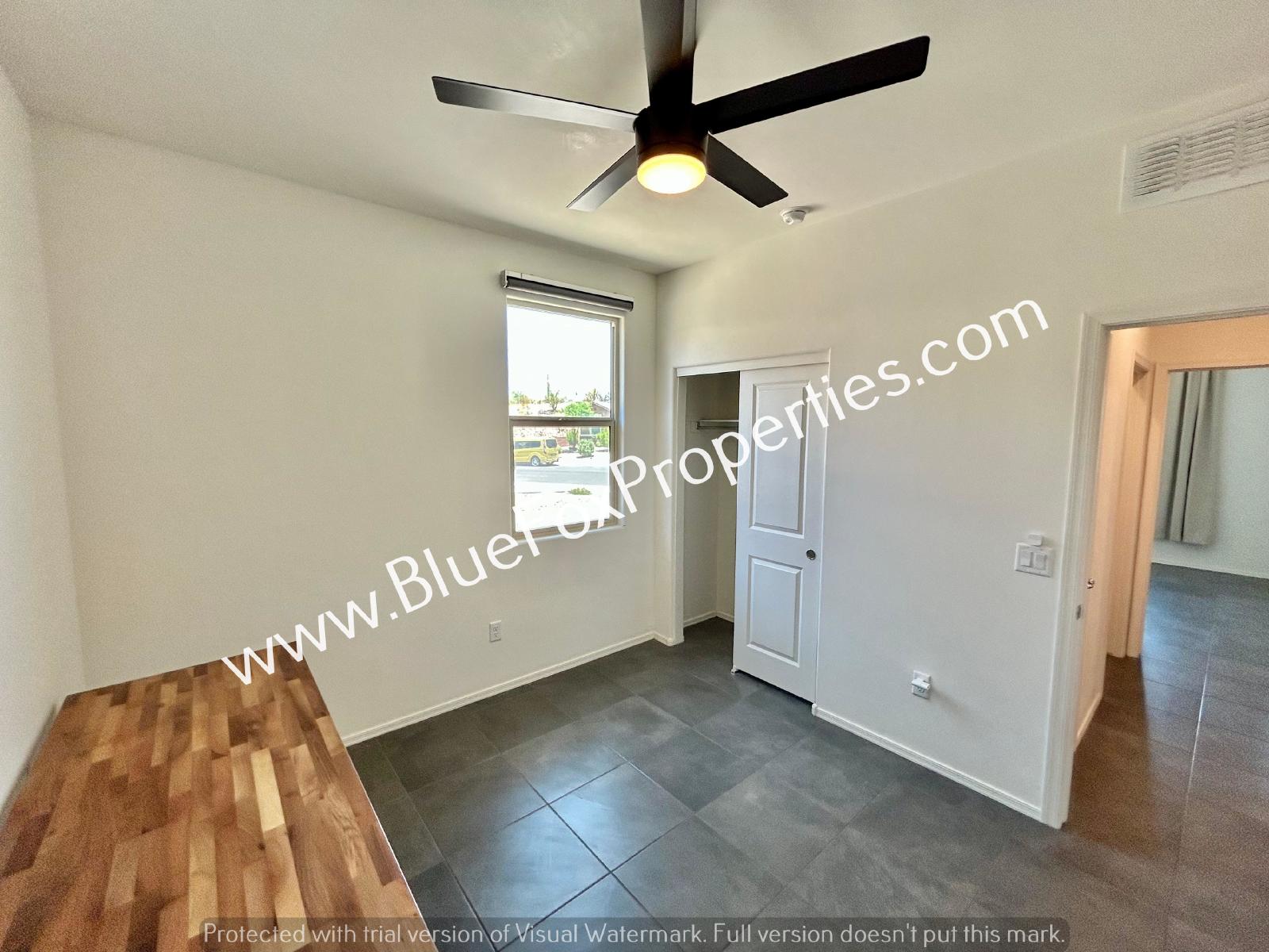 8683 N Calle La Canoa property image