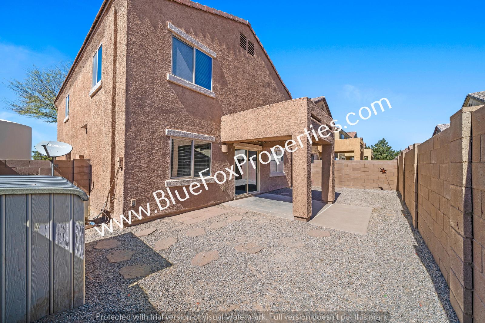 2 Story home in great location with 4 bedrooms property image