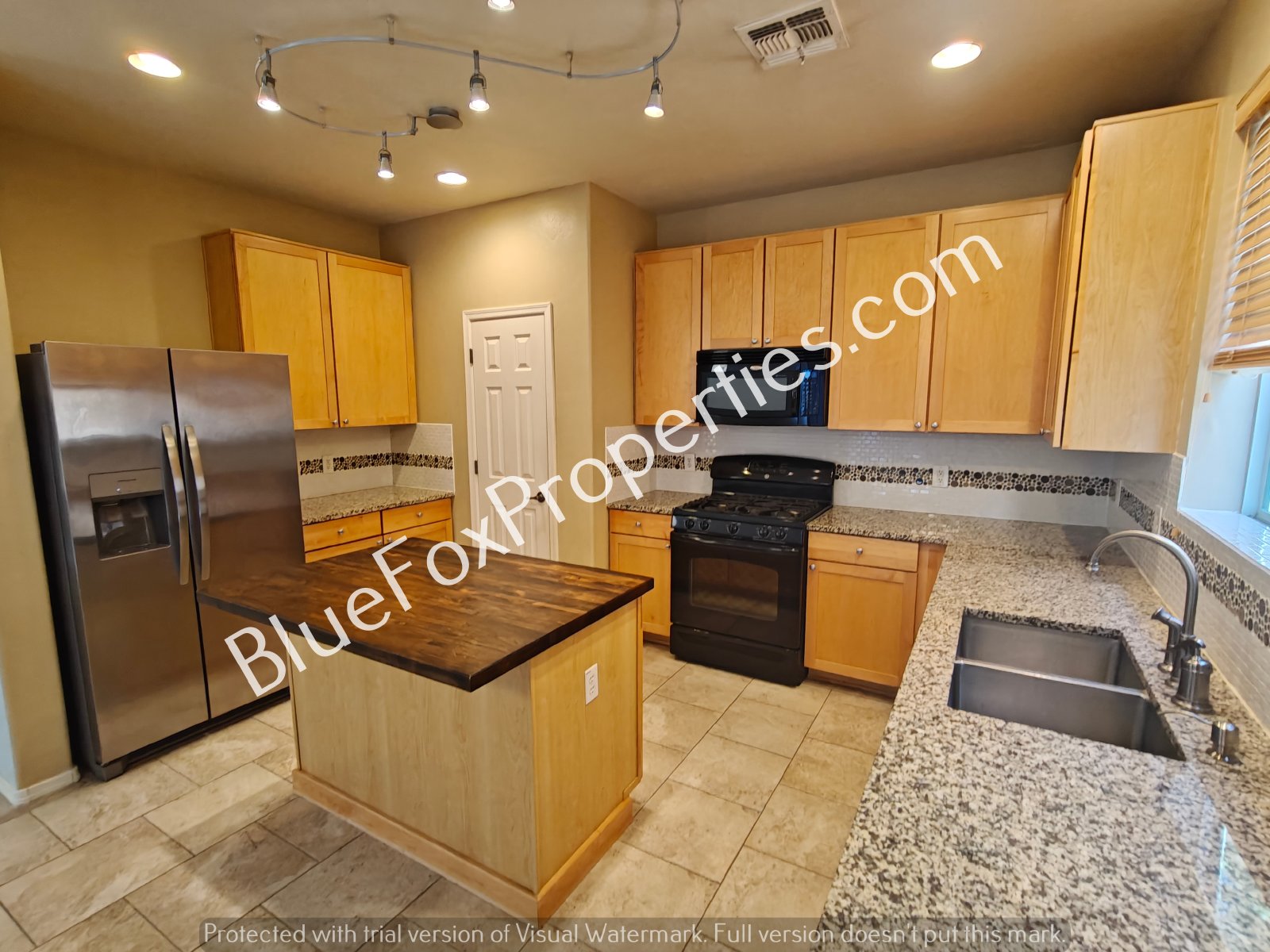8012 E Cabinet Street property image