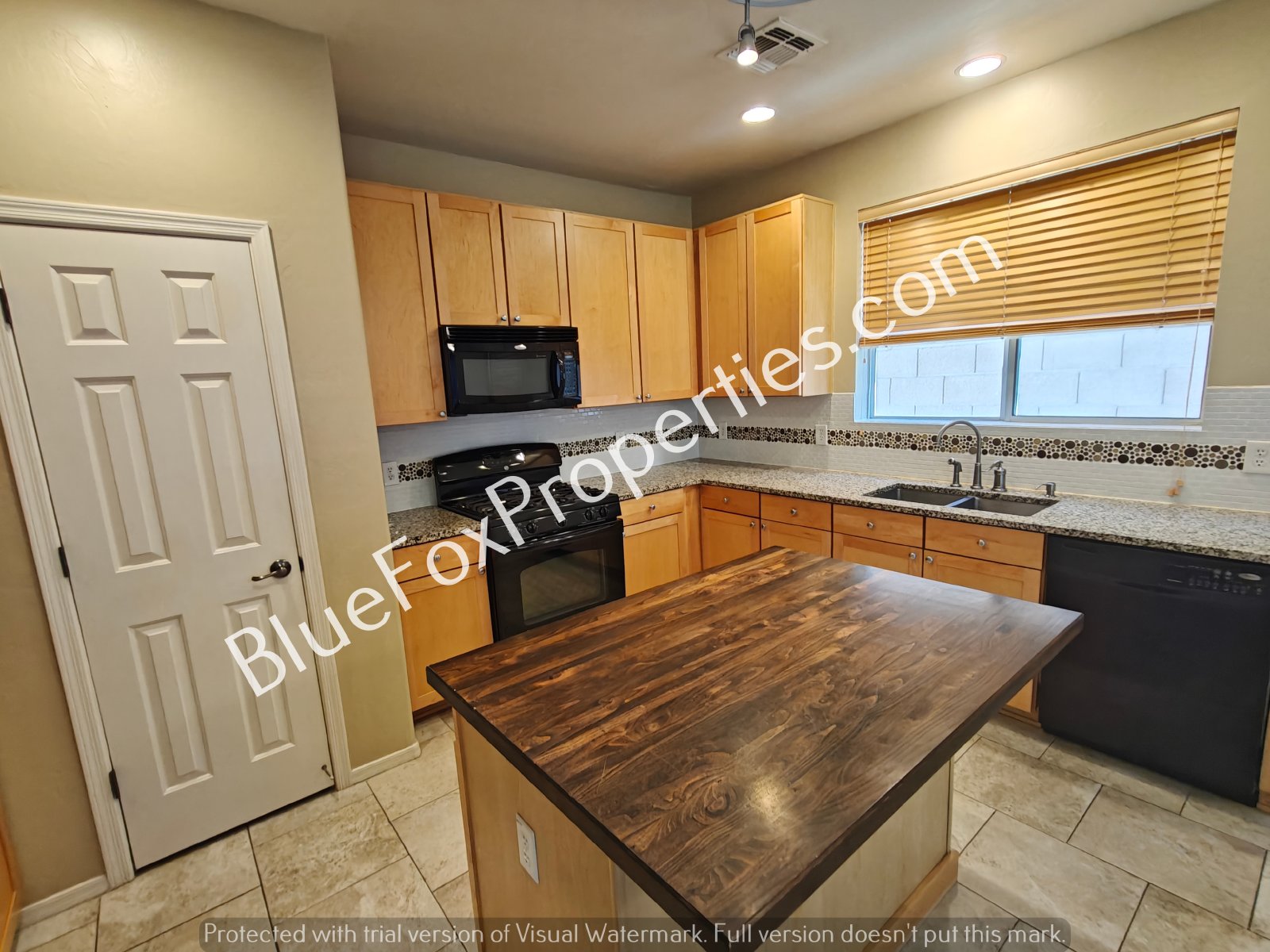 8012 E Cabinet Street property image
