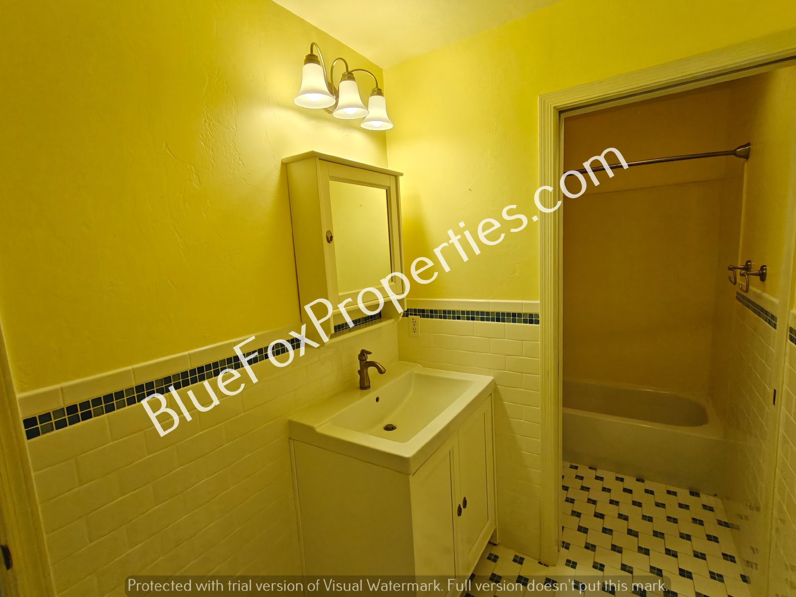 8012 E Cabinet Street property image