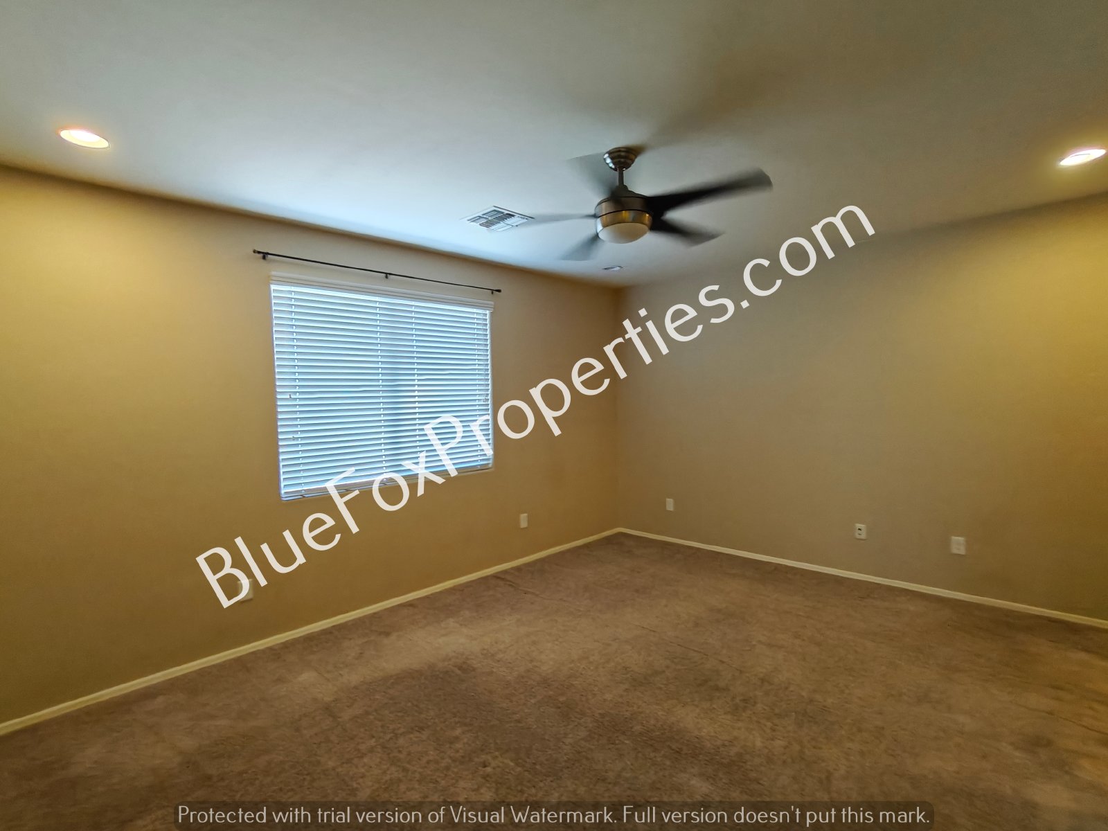 Beautiful Home Right Off TWIN PEAKS property image