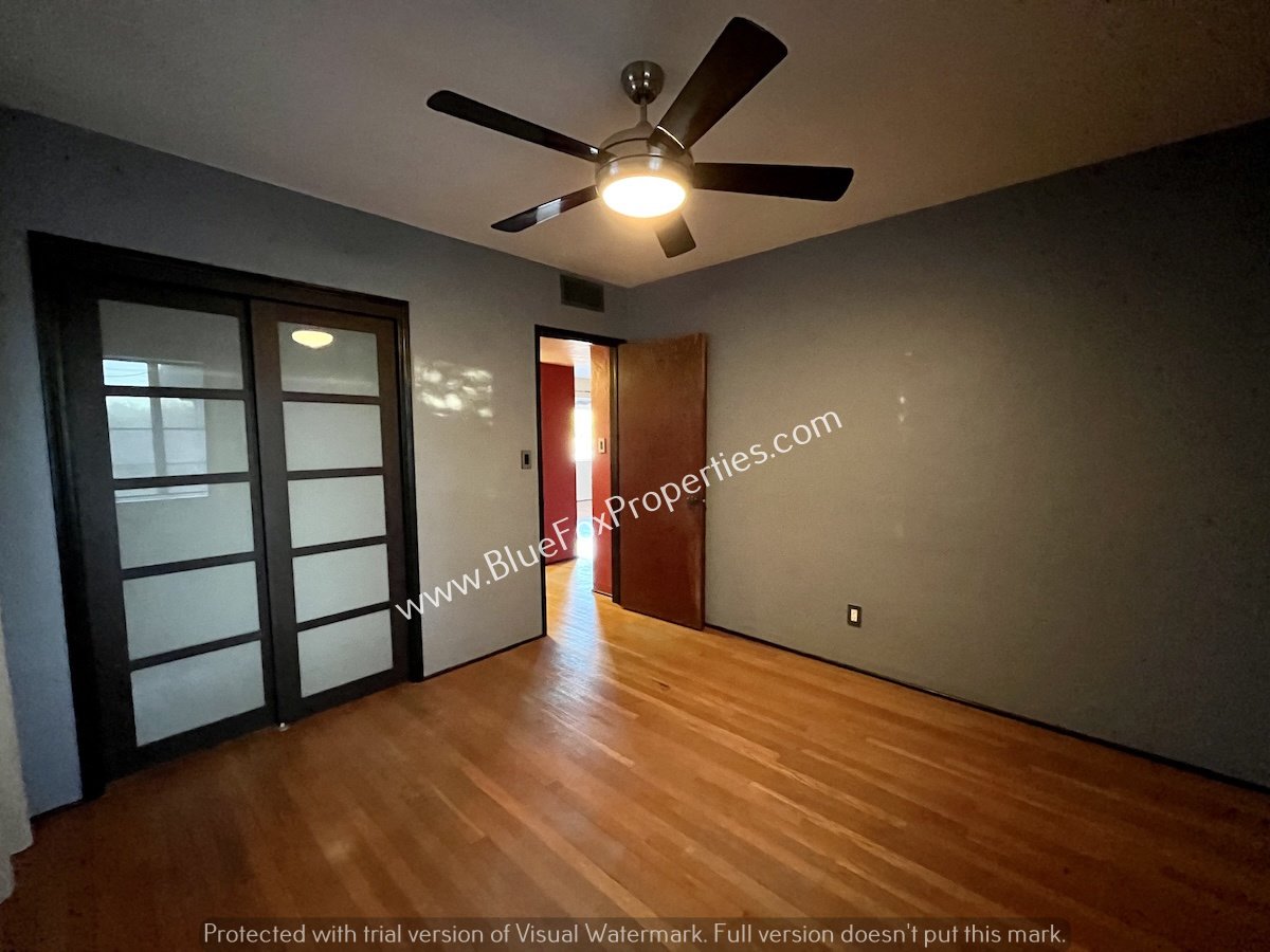 2234 E Helen St property image
