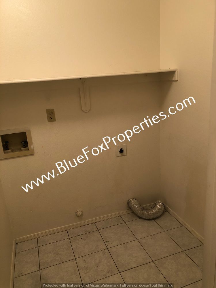 8193 N. Midnight Way property image