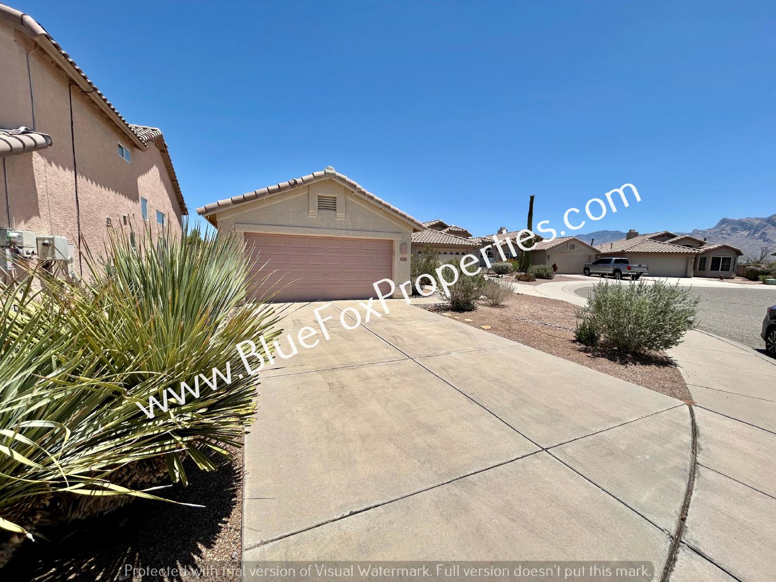 2578 W Bluffs Peak Ct property image