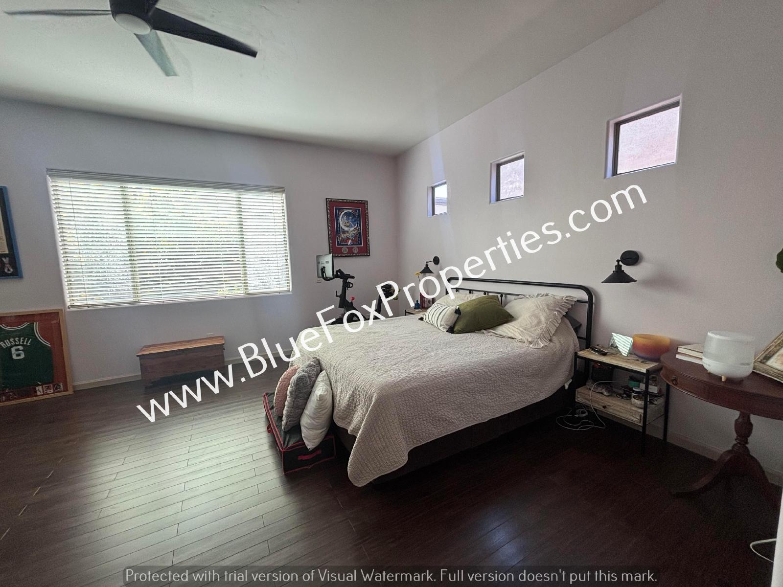 12785 N Seacliff Pl property image