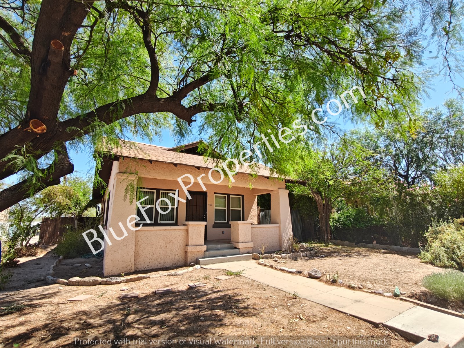 827 E. Helen property image