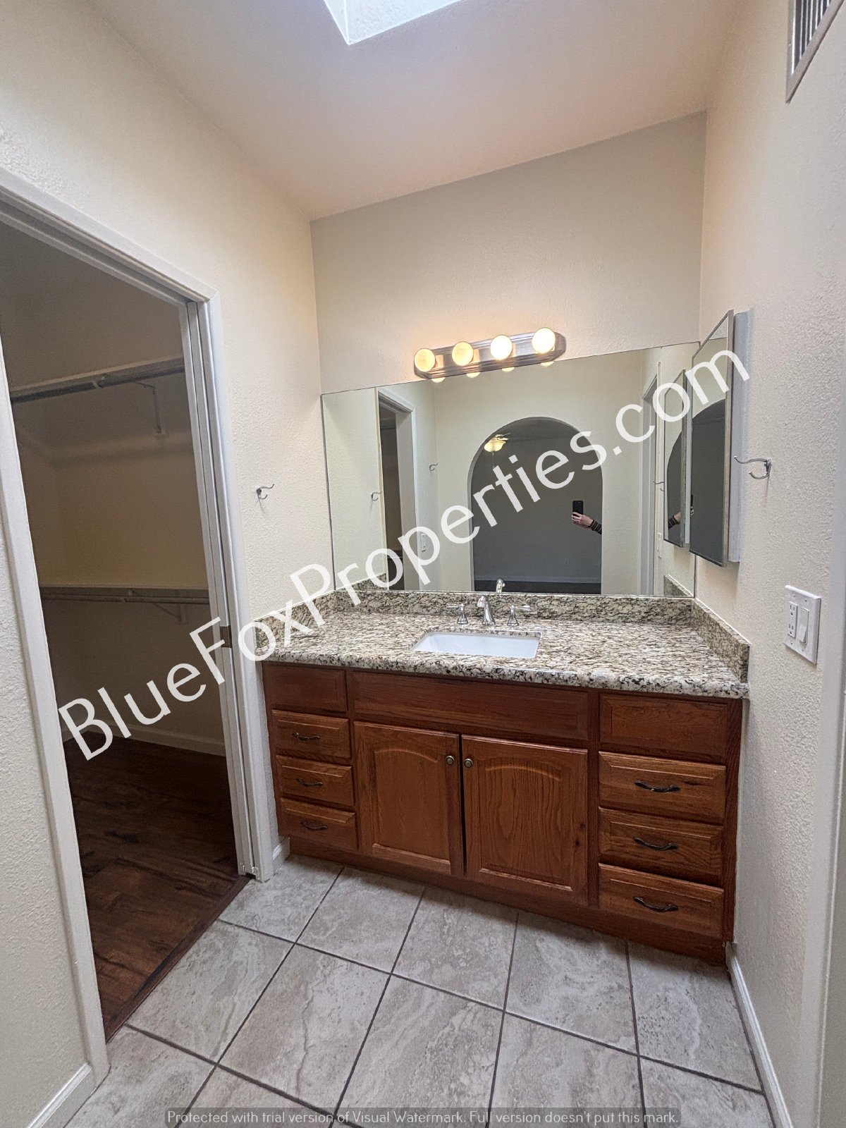 2898 E. Weymouth Circle property image