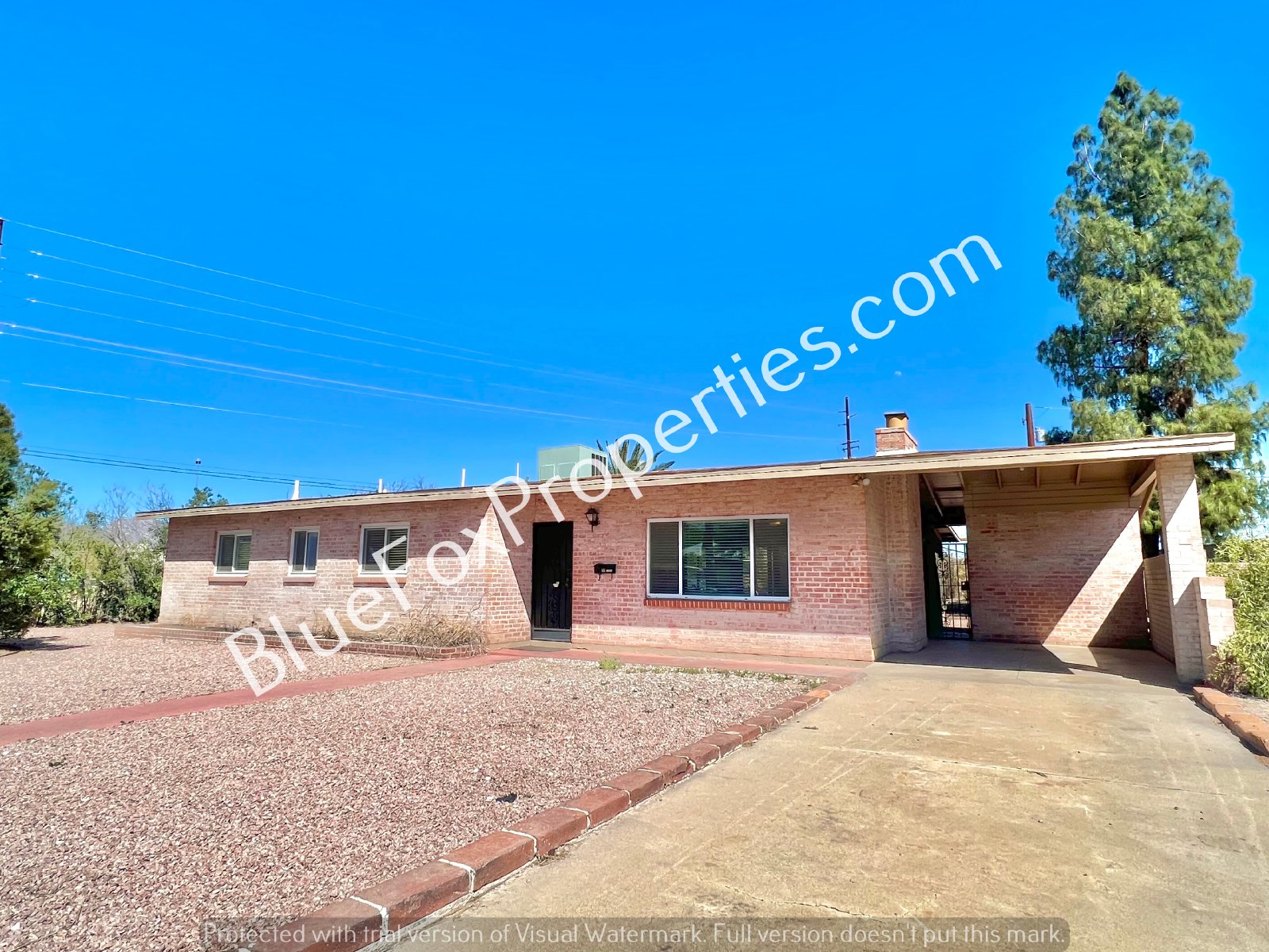 2340 N Hampton Street property image