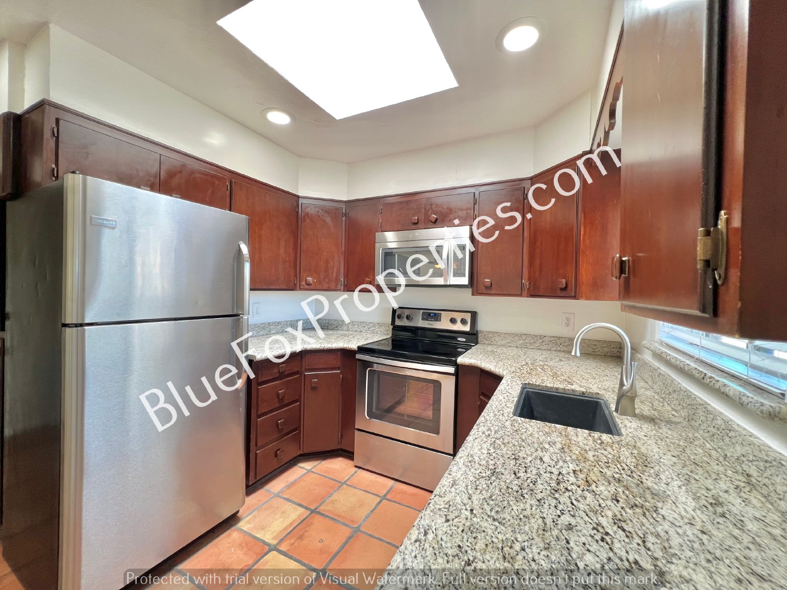 2340 N Hampton Street property image