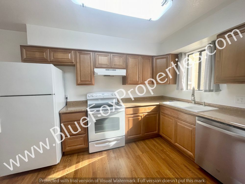 3690 N. Country Club Rd #1002 property image