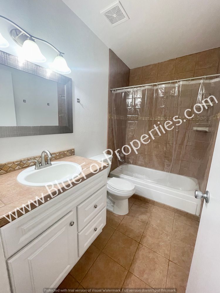 3690 N. Country Club Rd #1002 property image