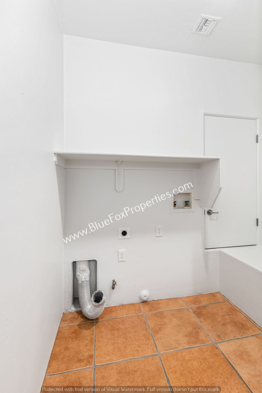 1404 W Kandy Ct property image