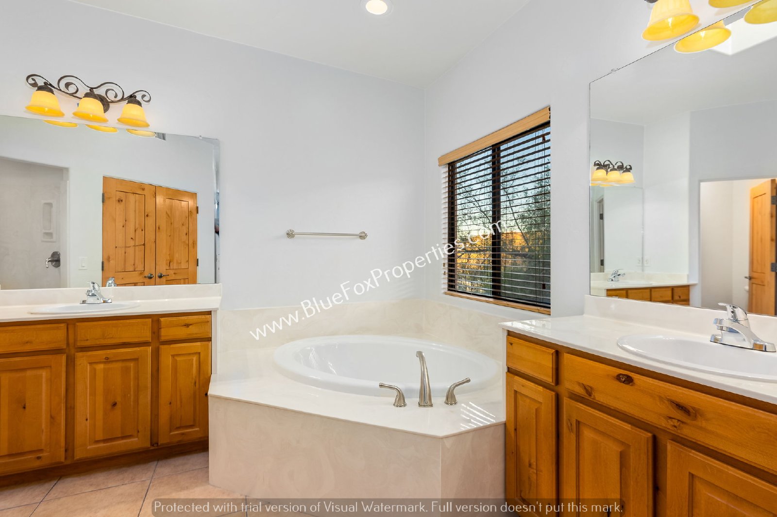 1404 W Kandy Ct property image