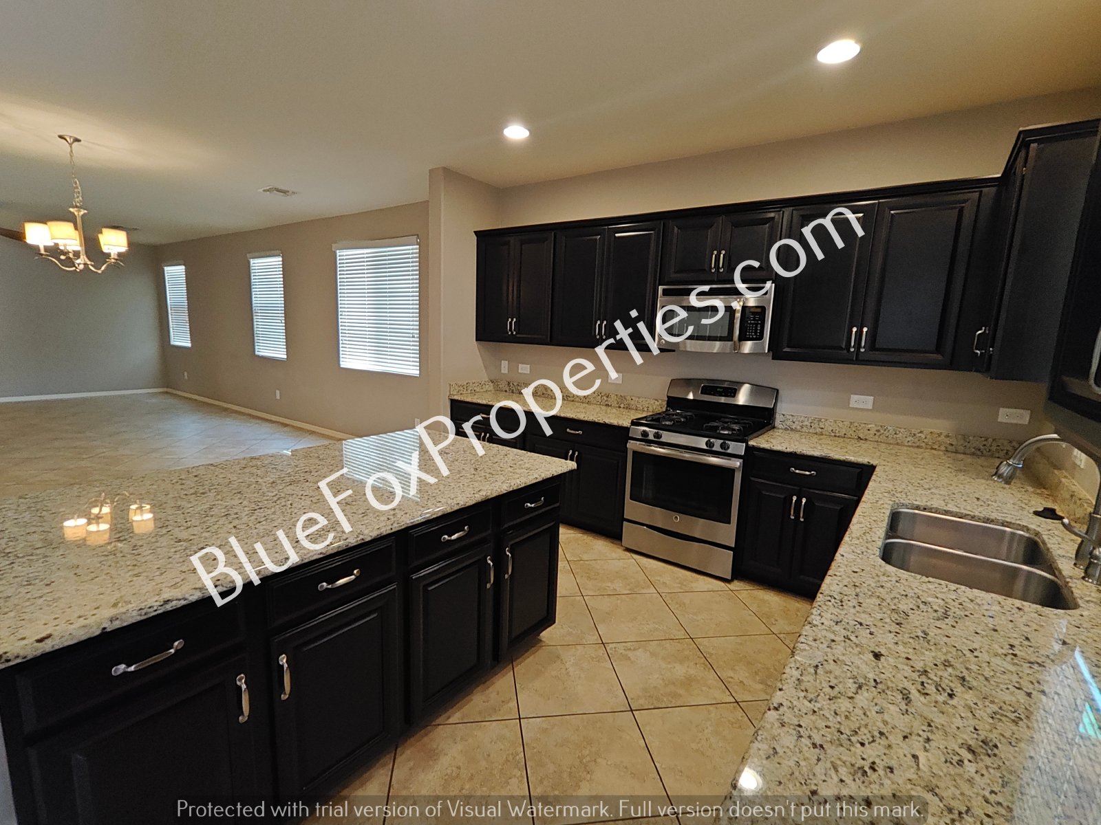 12855 N Oak Creek Drive property image
