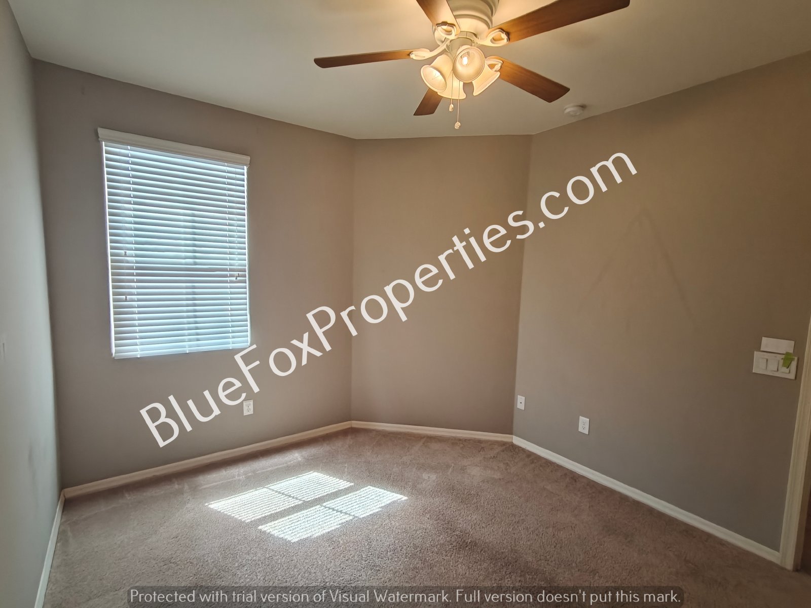 12855 N Oak Creek Drive property image