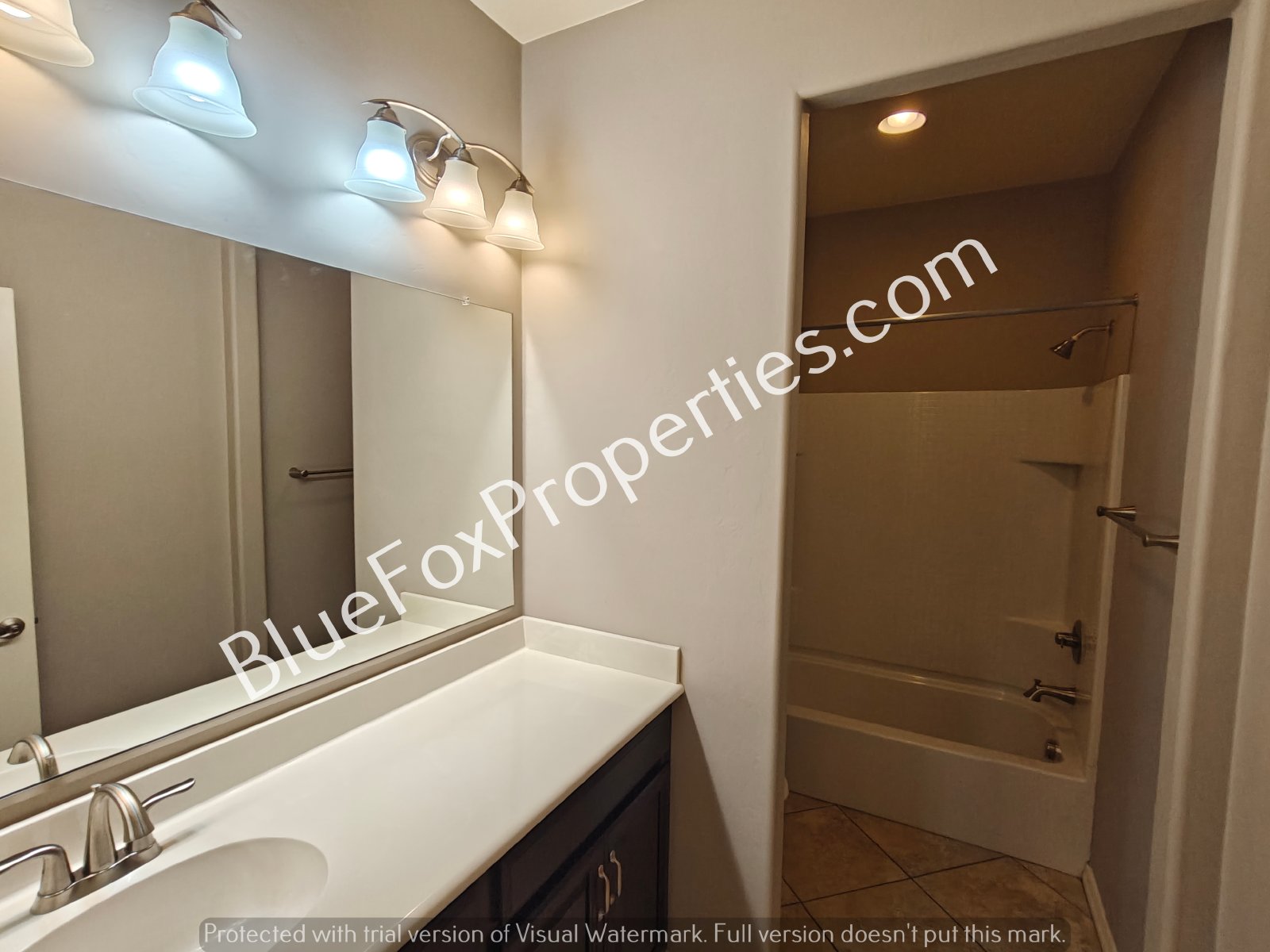 12855 N Oak Creek Drive property image