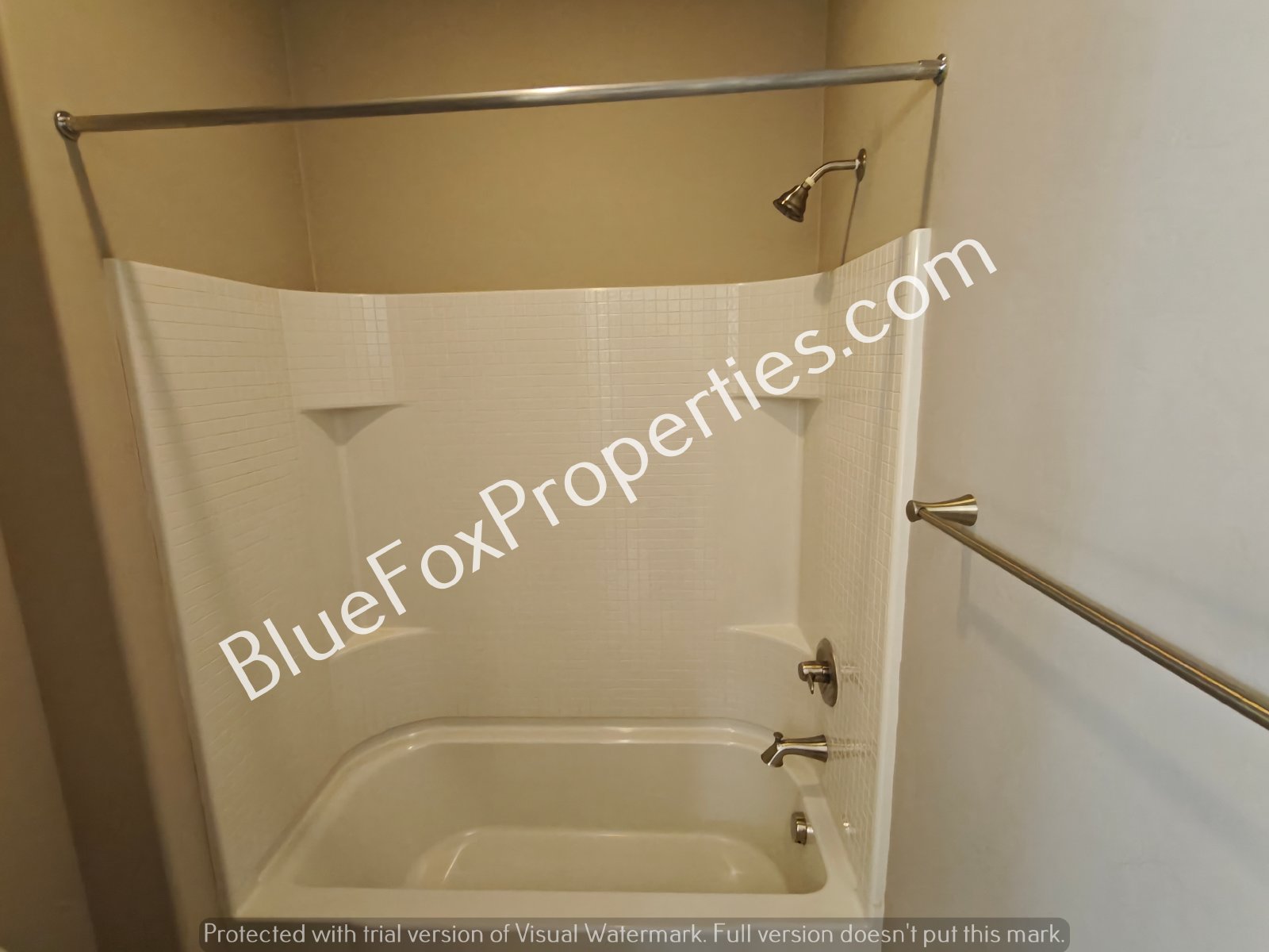 12855 N Oak Creek Drive property image
