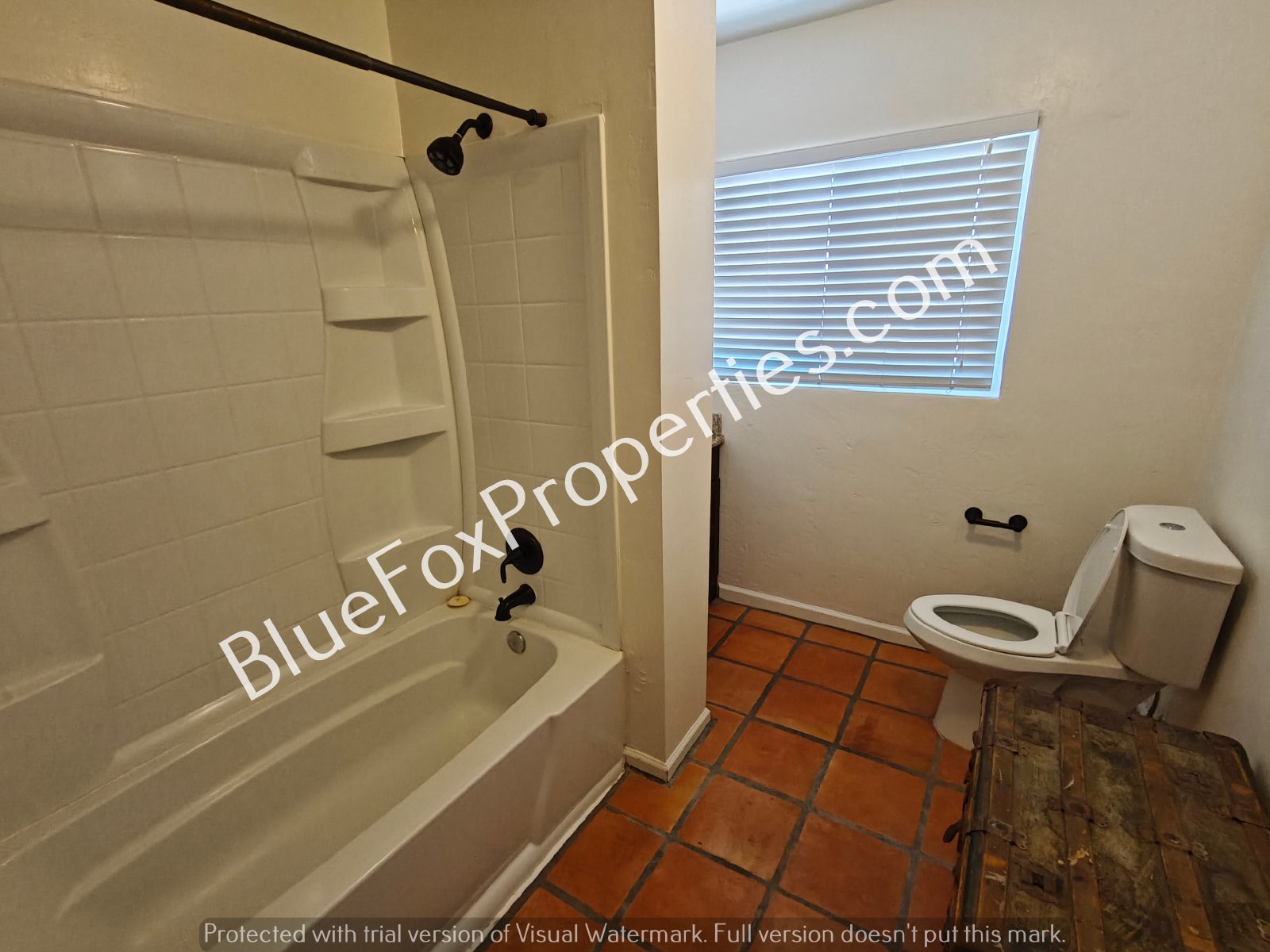 2340 N Hampton Street property image