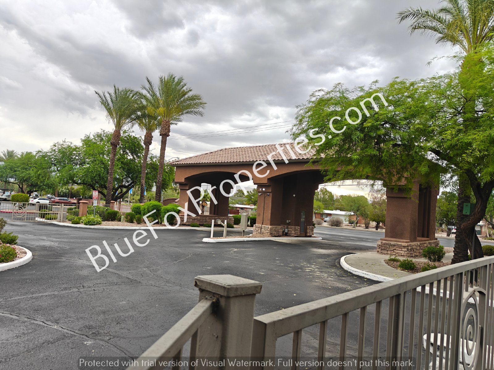 1 bed, 1 bath condo located in the gated Condominiums at The William Center property image