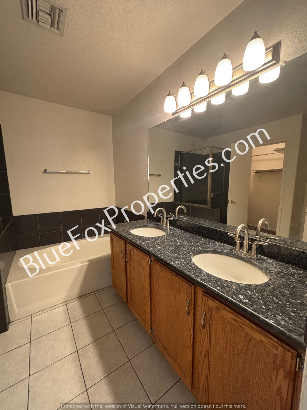 8193 N. Midnight Way property image