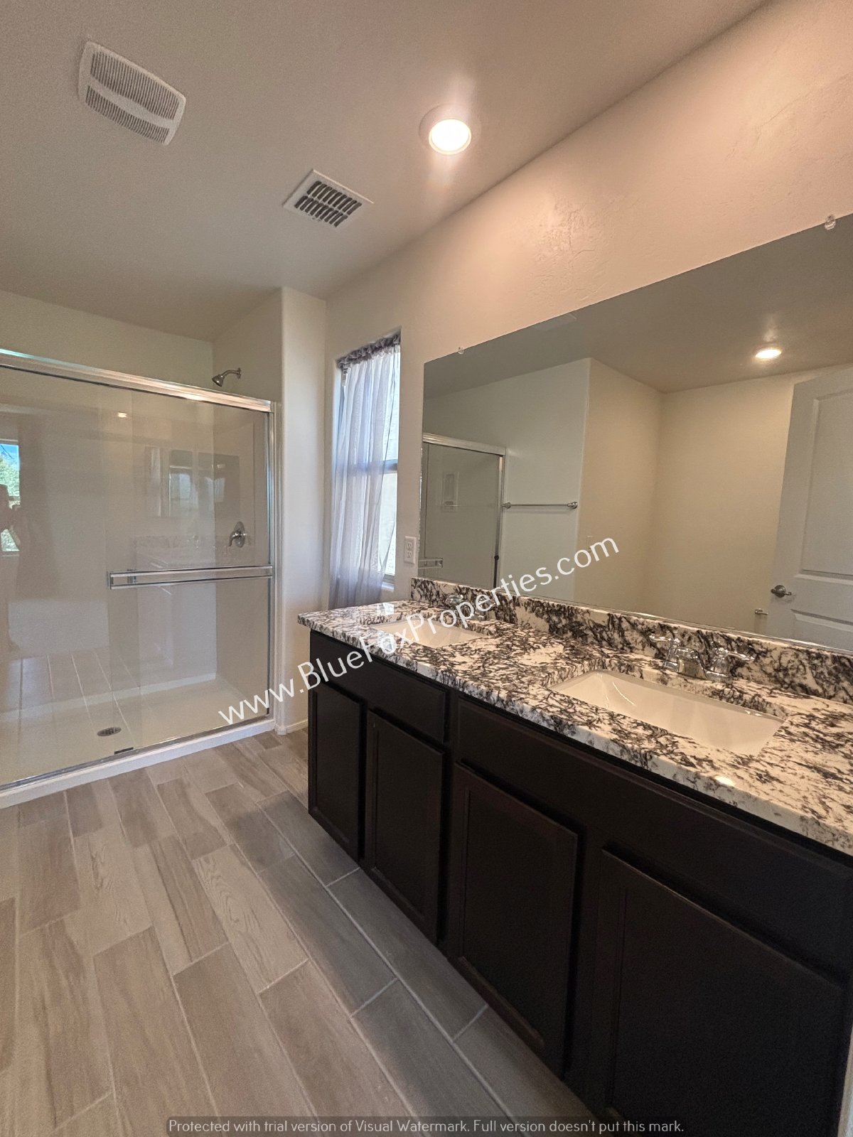 1105 E Ascent St property image