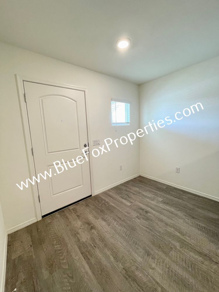 5 Bedroom, 3 Bath home in Marana (Move-in Special : First month full rent free!) property image