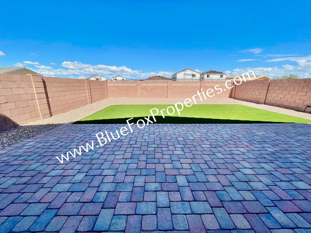 5 Bedroom, 3 Bath home in Marana (Move-in Special : First month full rent free!) property image