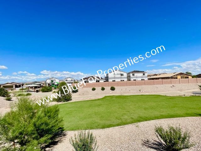 5 Bedroom, 3 Bath home in Marana (Move-in Special : First month full rent free!) property image
