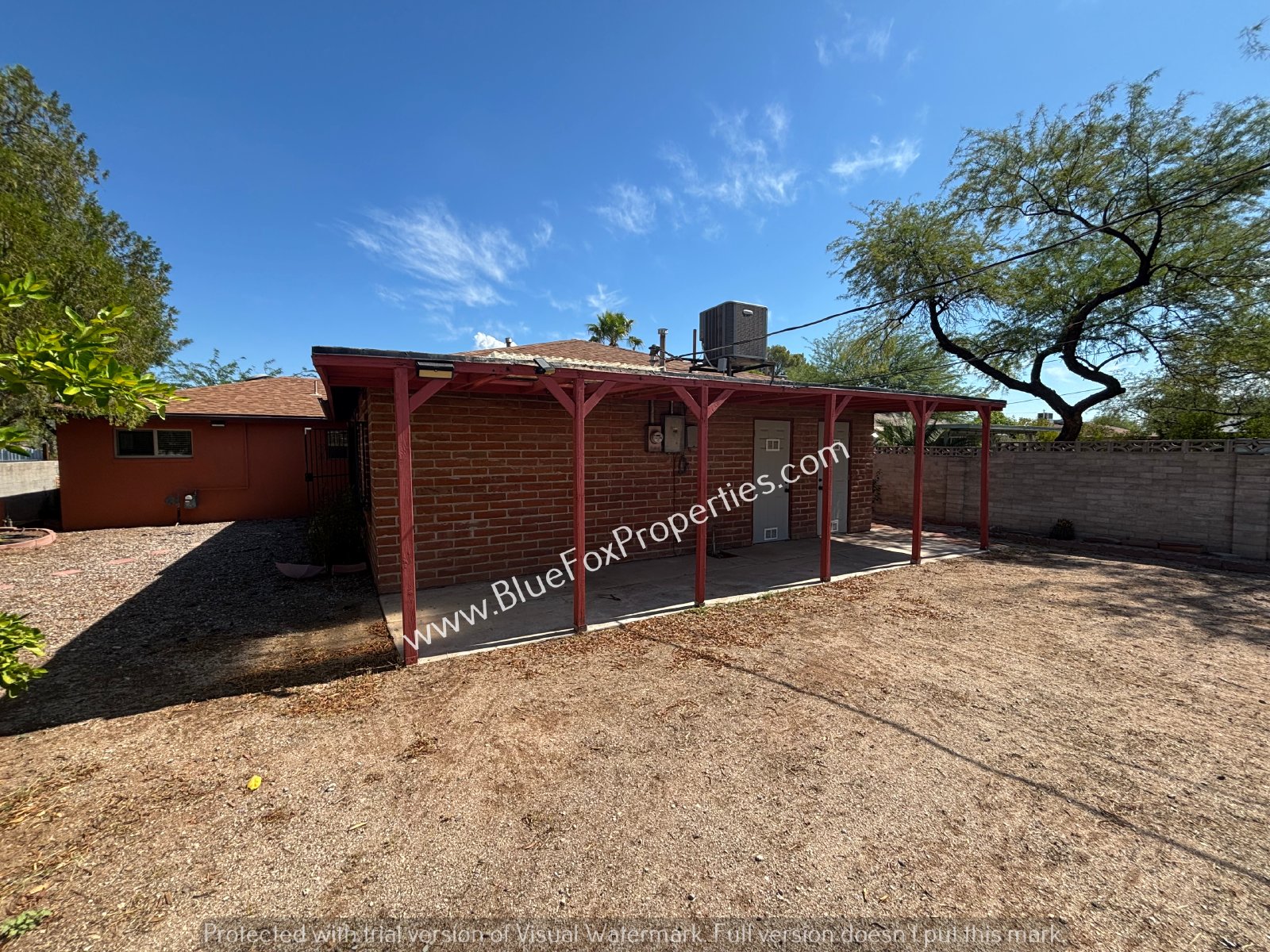 4456 E 15th St property image