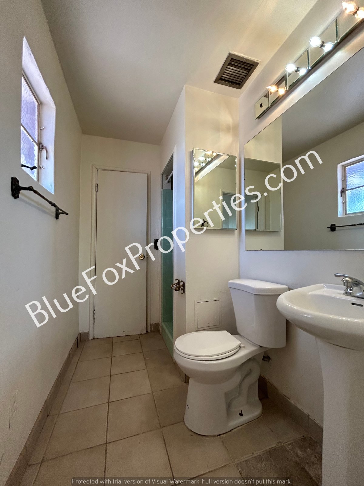 12515 W. Sandy Street property image
