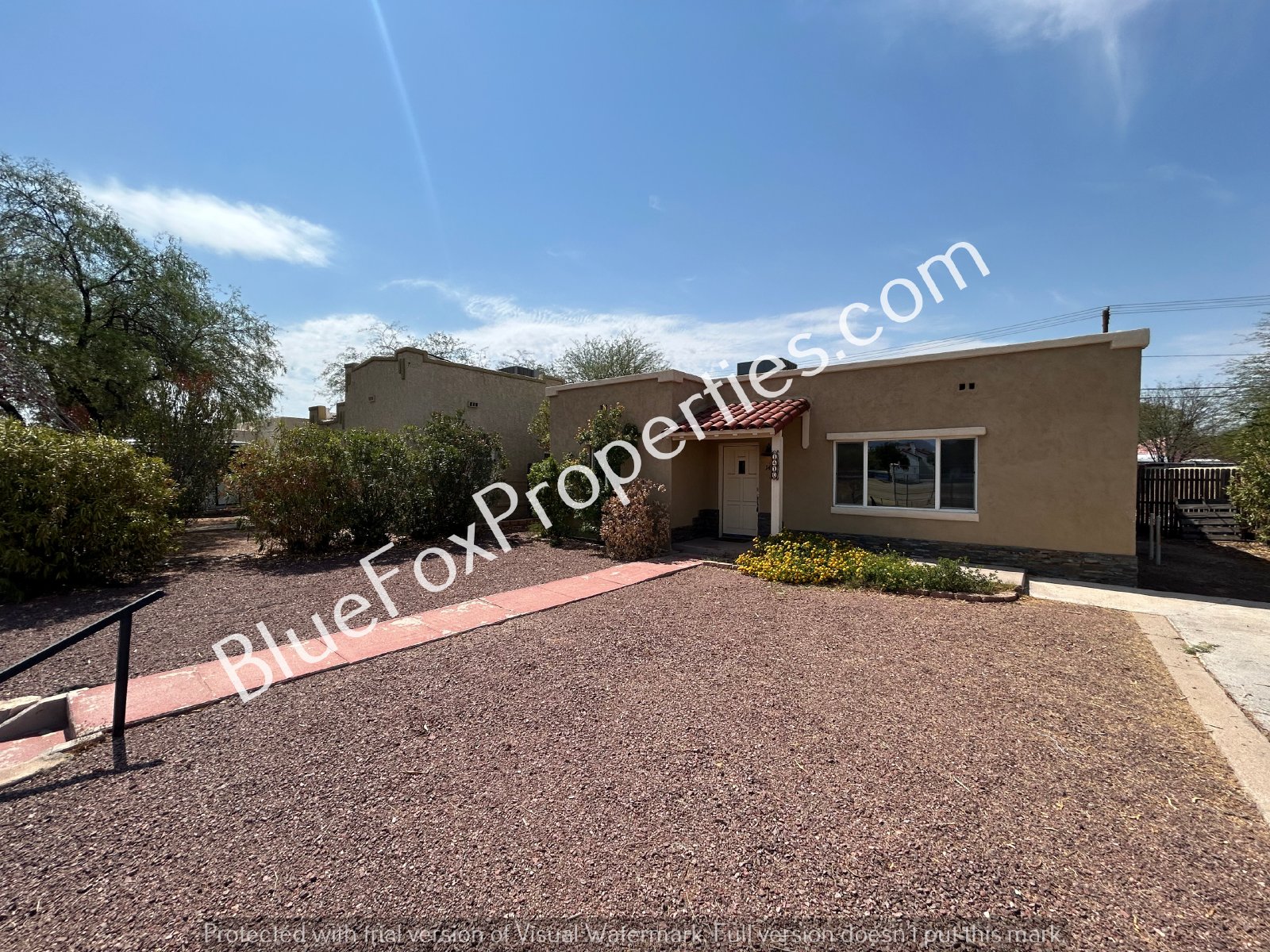 Awesome remodeled 3 bed, 2ba home close to Downtown property image