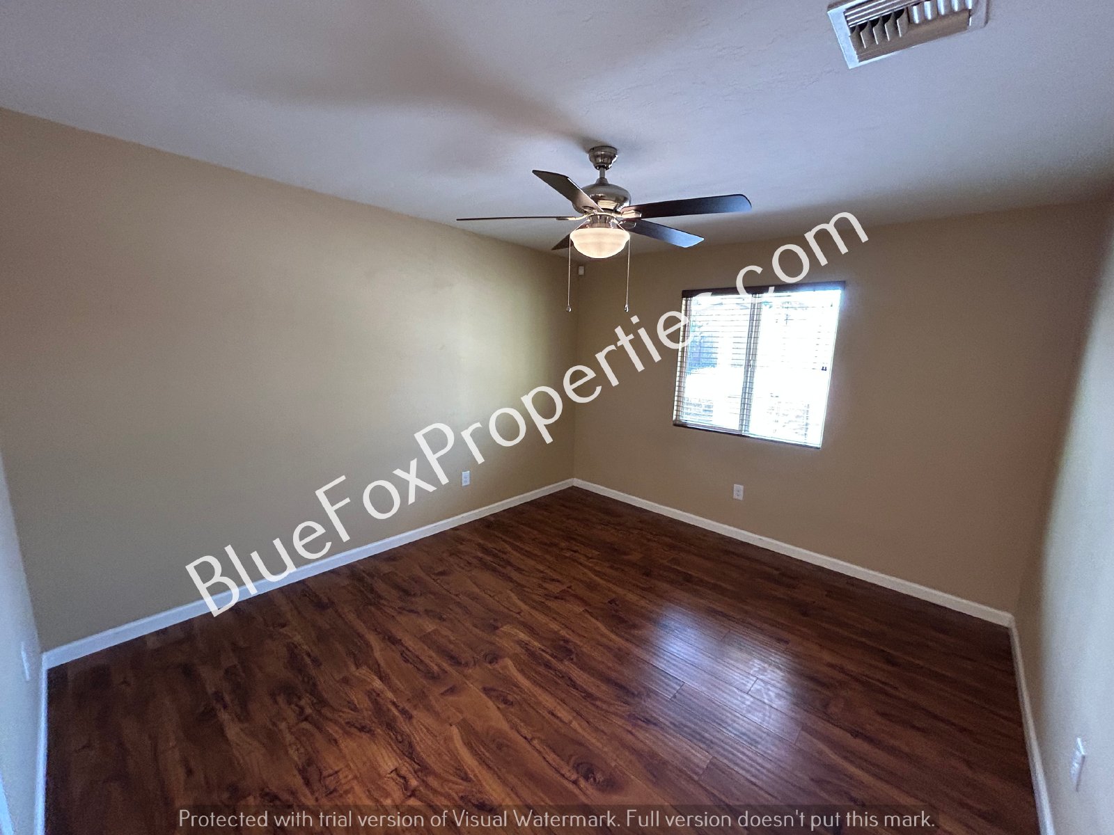 Awesome remodeled 3 bed, 2ba home close to Downtown property image