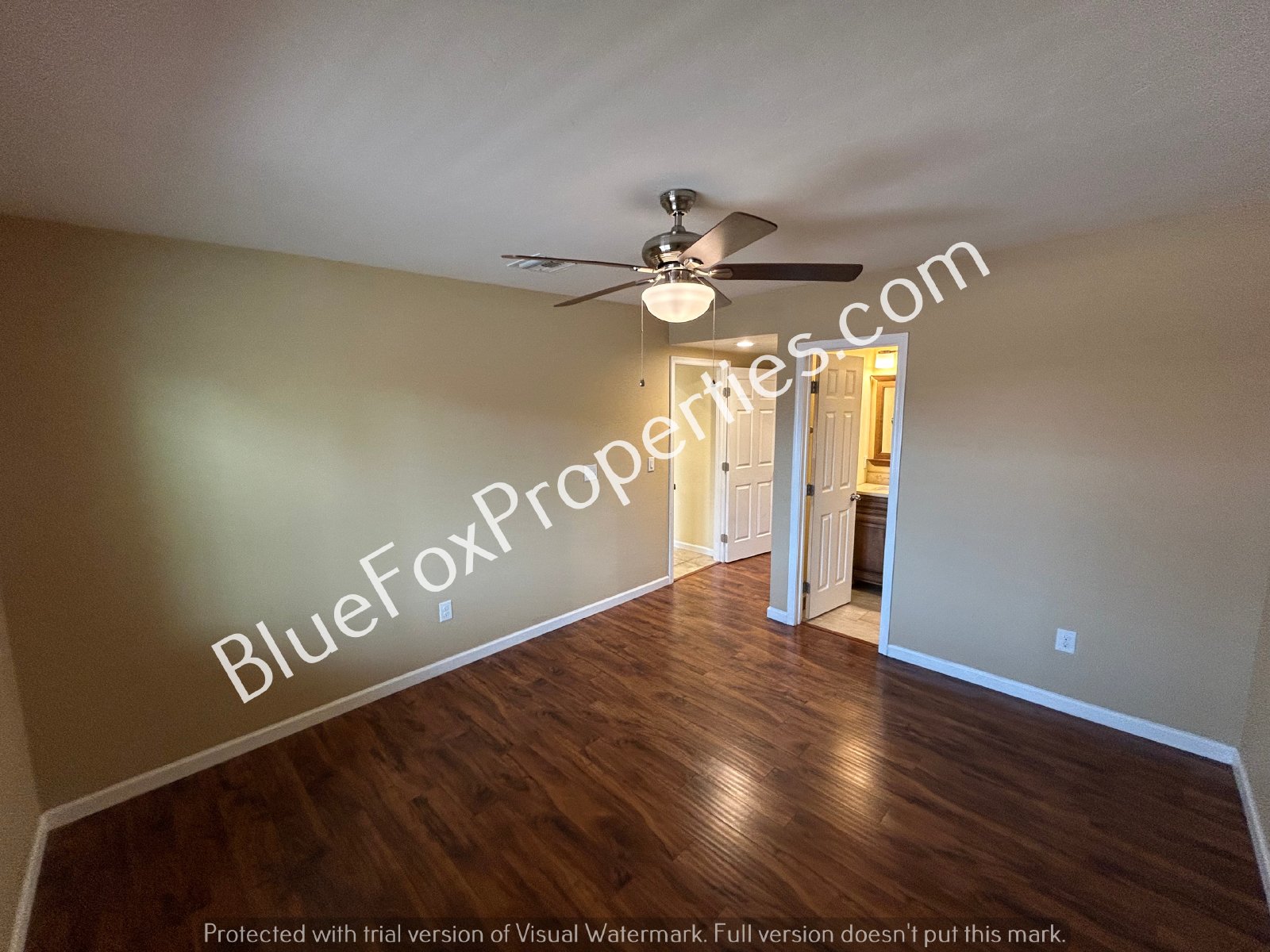 Awesome remodeled 3 bed, 2ba home close to Downtown property image