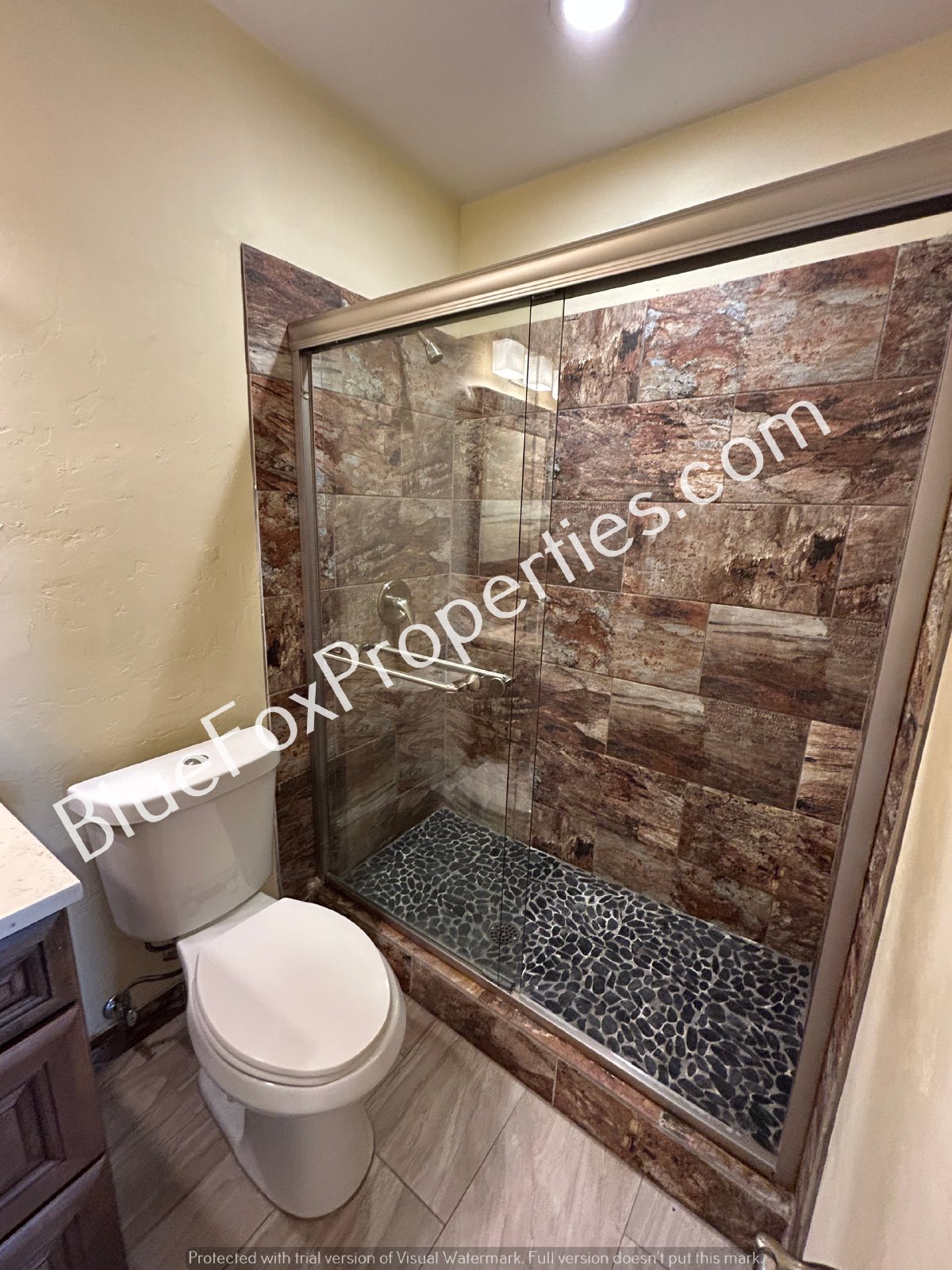 Awesome remodeled 3 bed, 2ba home close to Downtown property image