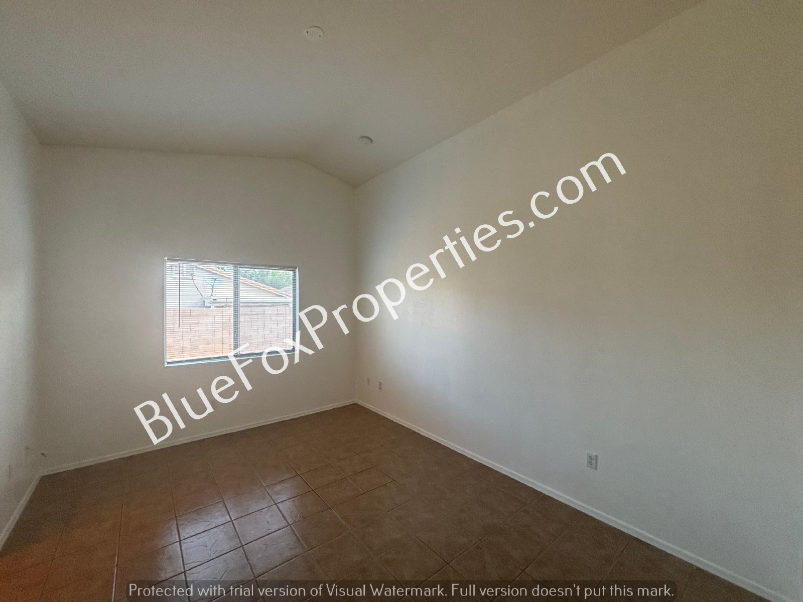 4 bedroom 2 bath home located in the Star Valley community! property image