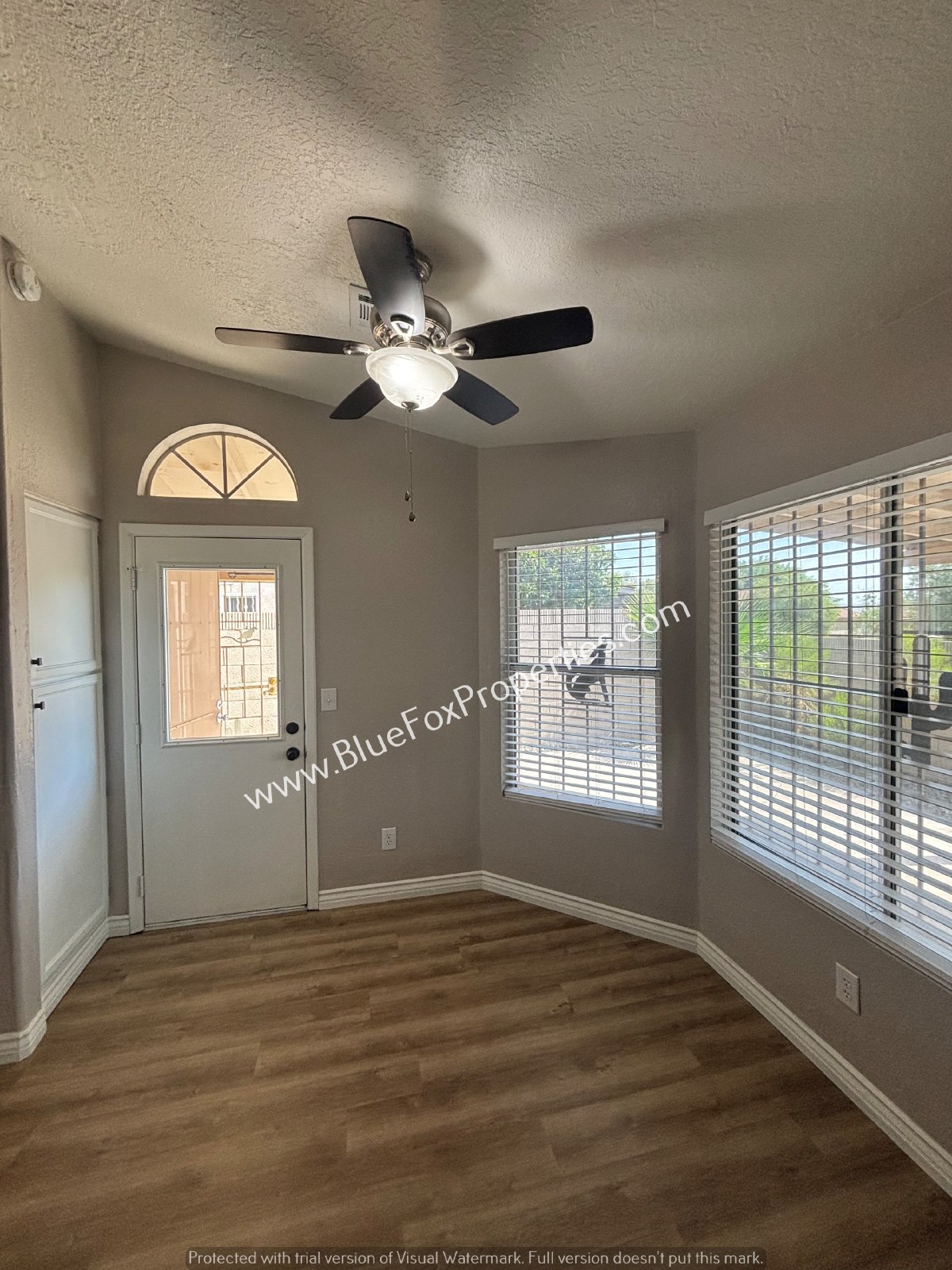 7385 S Avenida Perlina property image