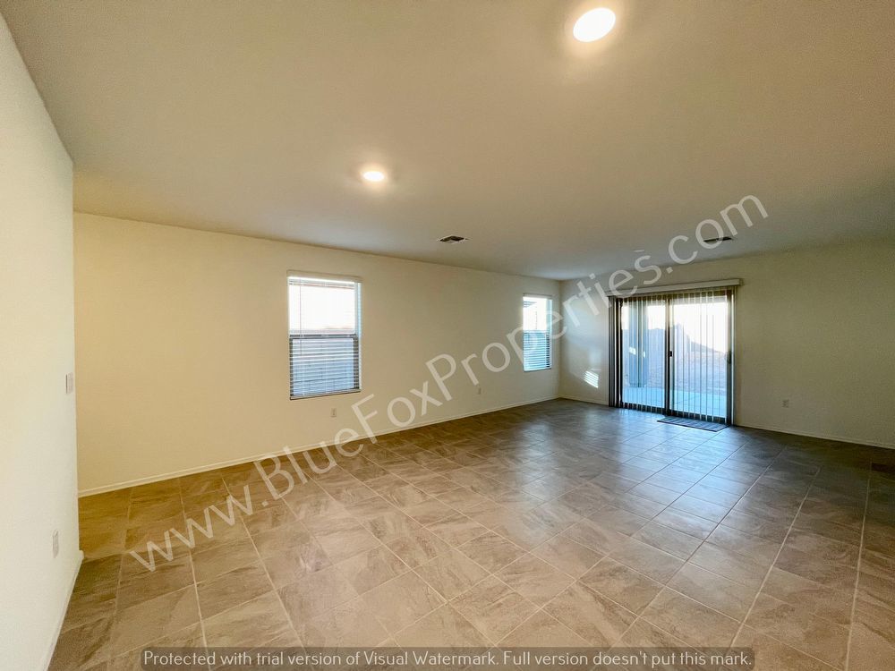 8790 E Stone Meadow Circle property image