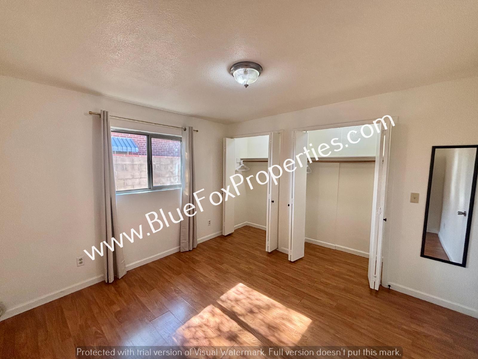 2819 E 20th St property image