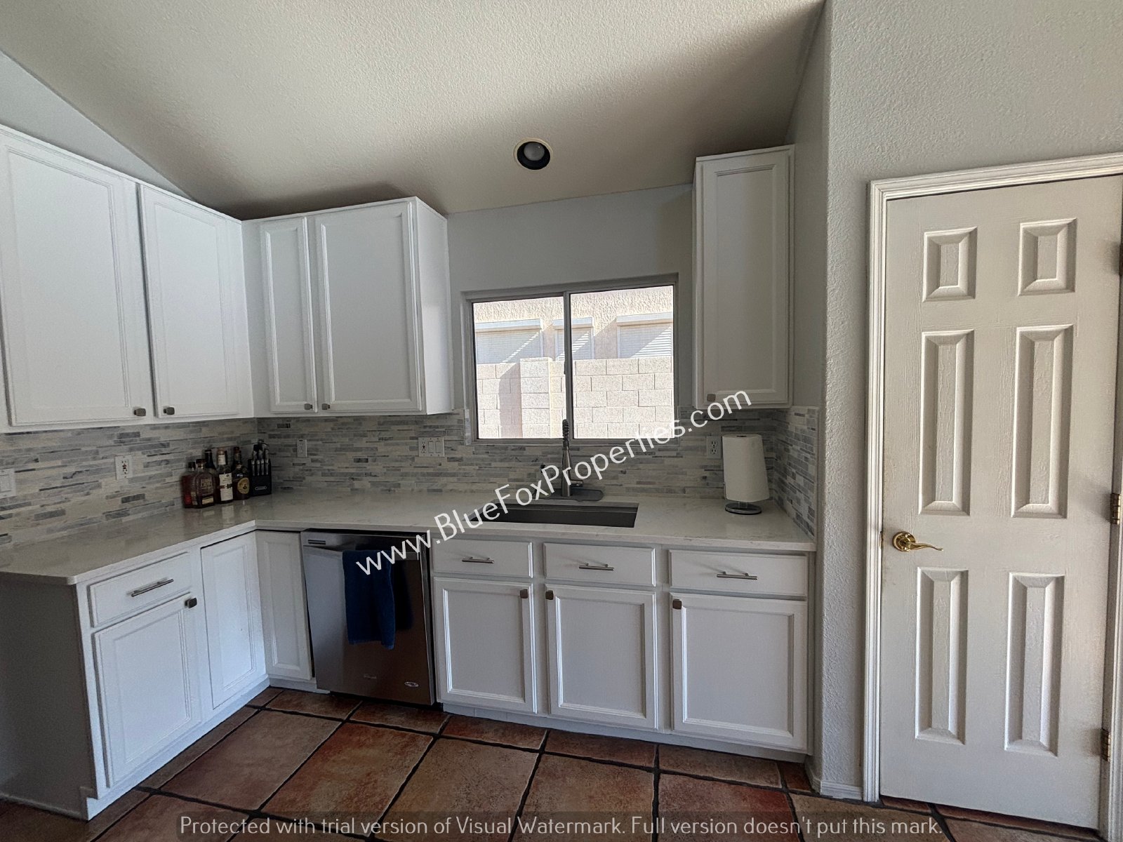 10706 N Sand Canyon Pl property image