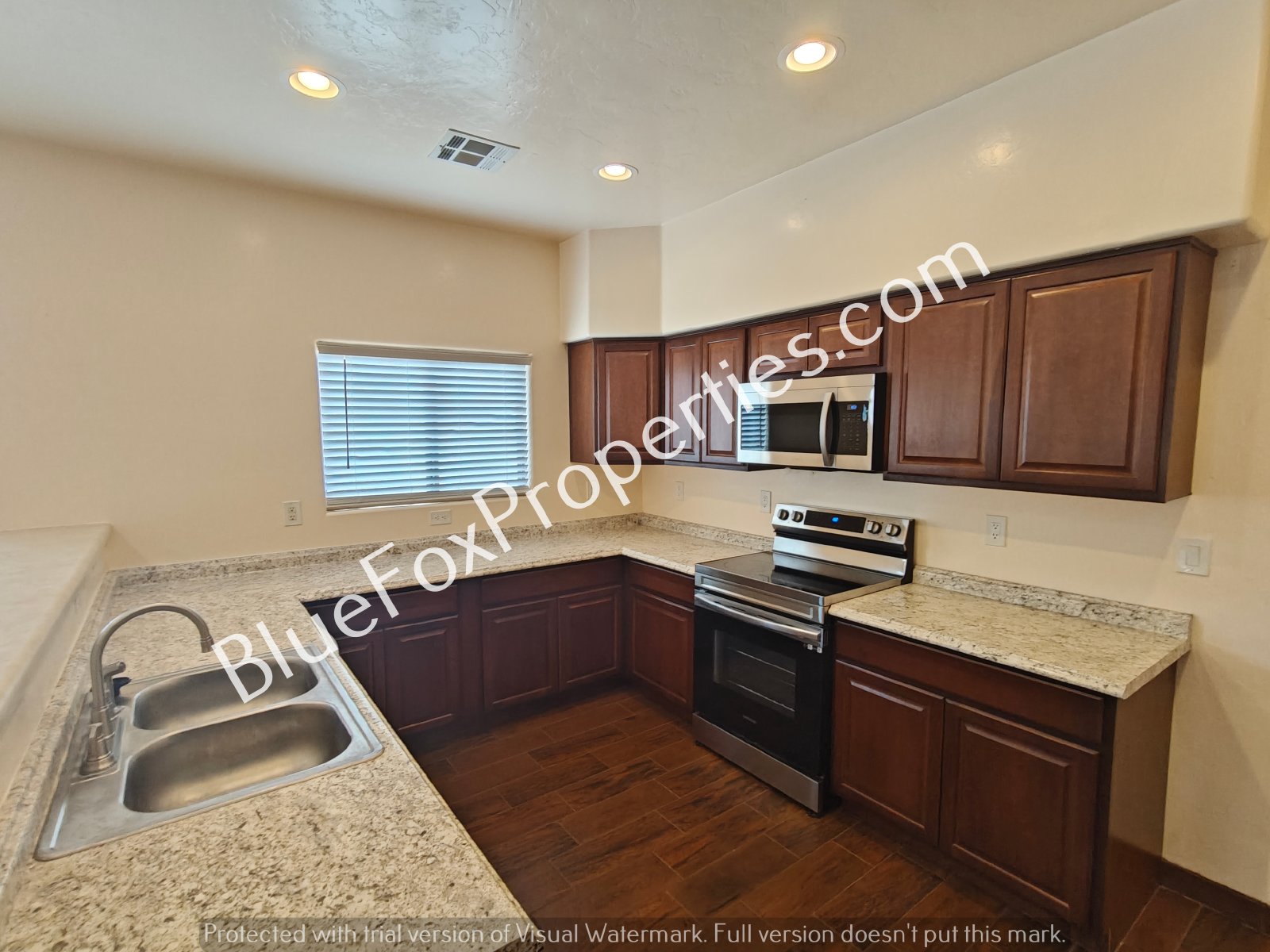 6621 S De Concini Dr property image