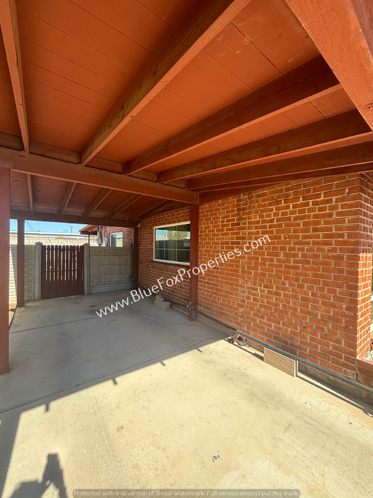 2627 N Euclid Ave property image
