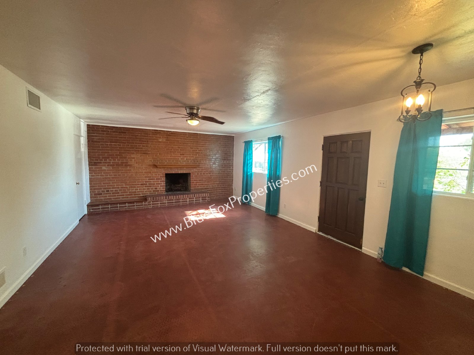 2627 N Euclid Ave property image