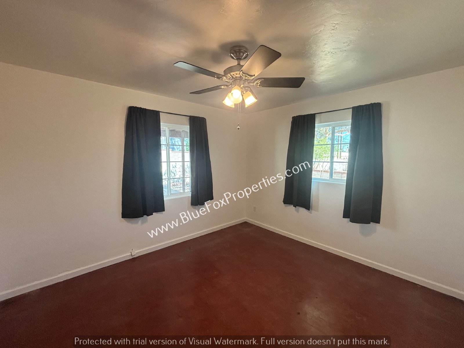 2627 N Euclid Ave property image