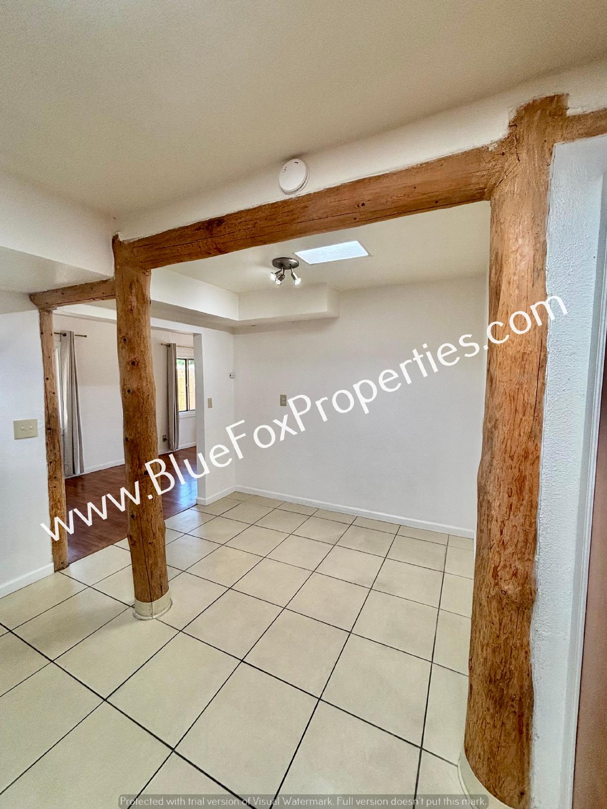 2819 E 20th St property image