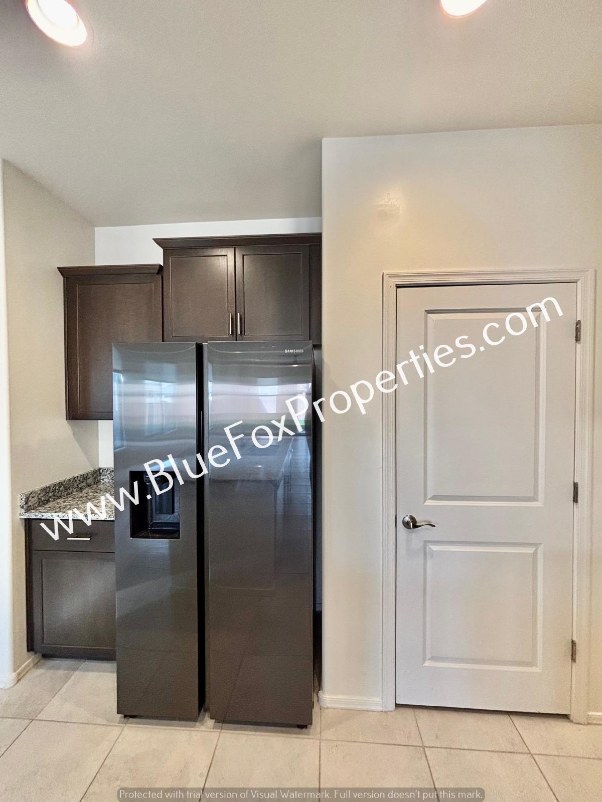 7702 S Via Casa De Campo property image
