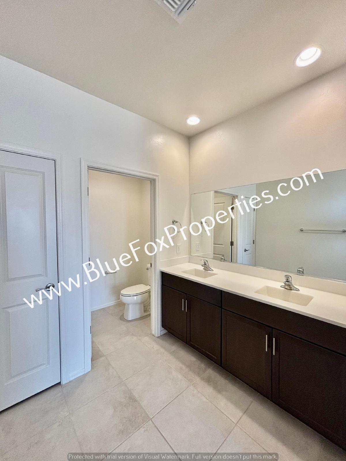 7702 S Via Casa De Campo property image