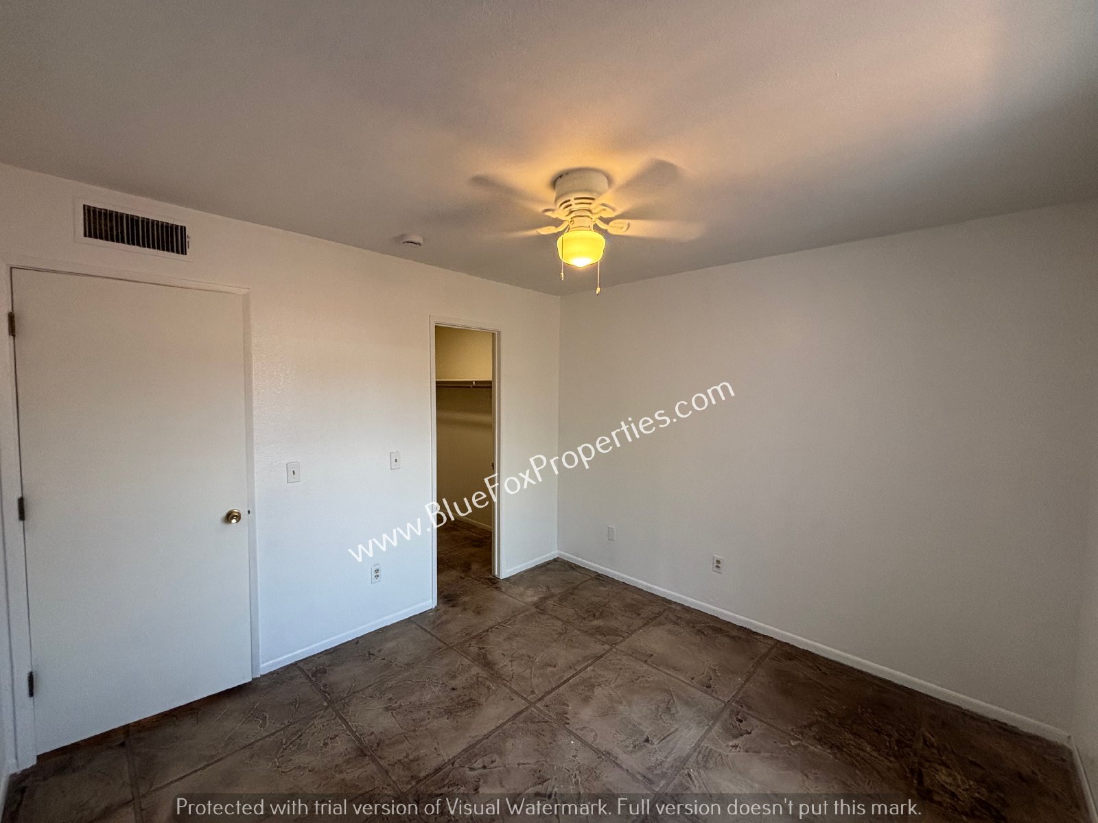 3690 N Country Club Rd Apt 1033 property image