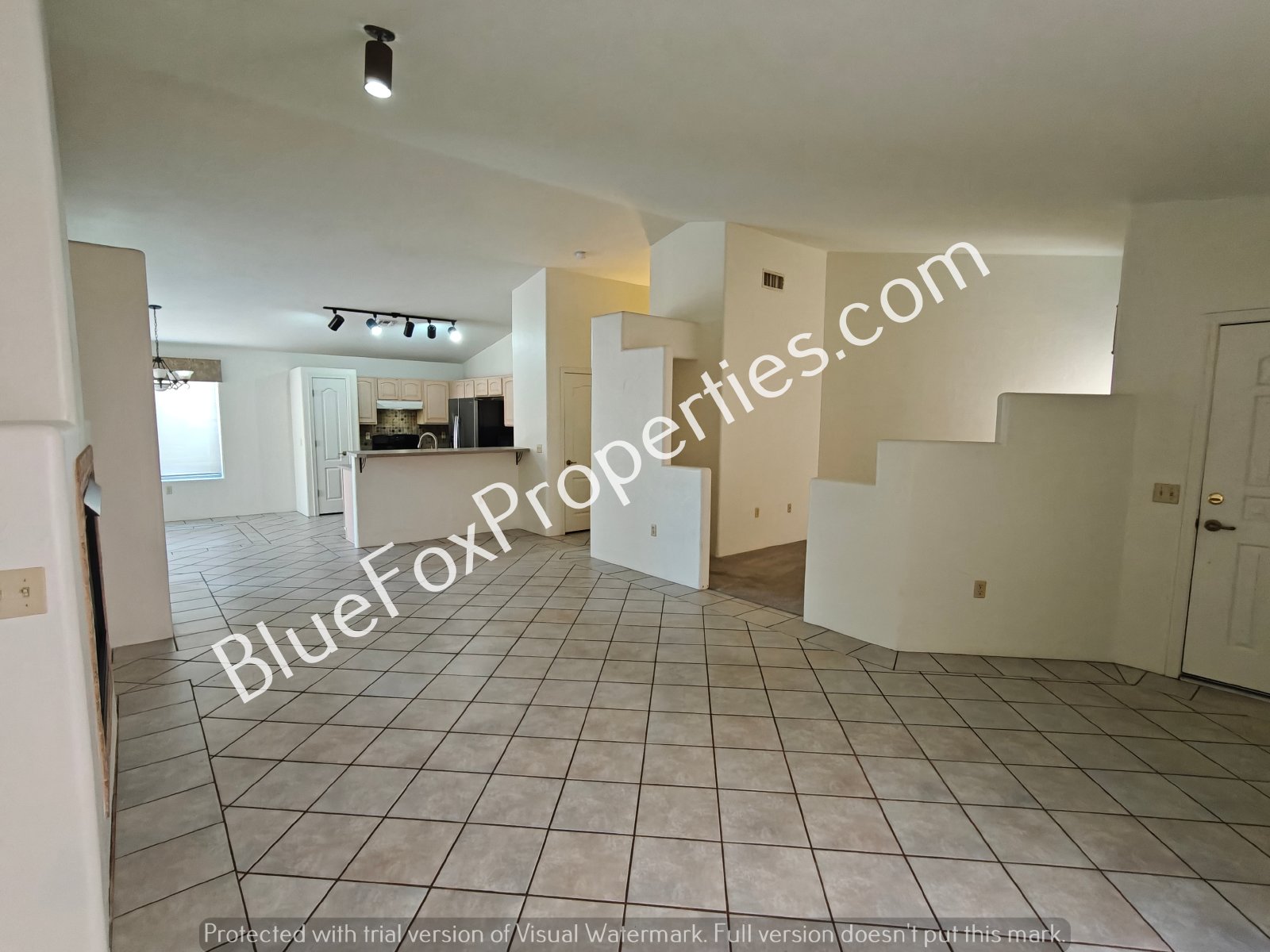 Beautiful home with two fireplaces, stunning archways and an open living area! property image